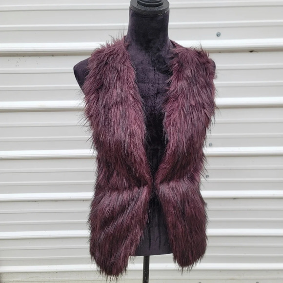 Sebby Collection Vest Faux Fur Front Purple Knit Back with Pockets Hook Small S - Picture 4 of 9